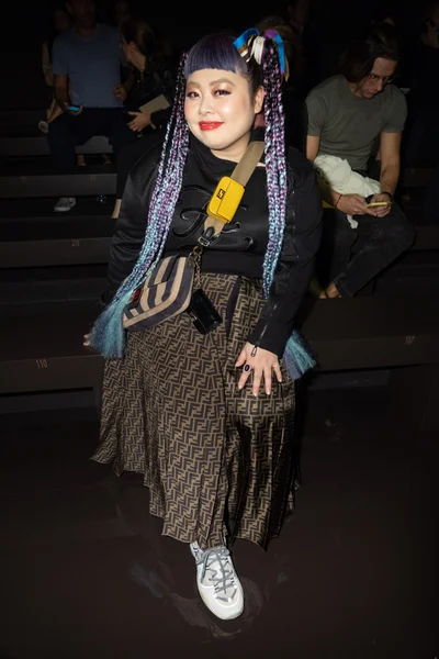 Look 1